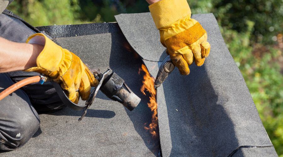 Expert Emergency Roof Repairs services in Johnsburg, NY